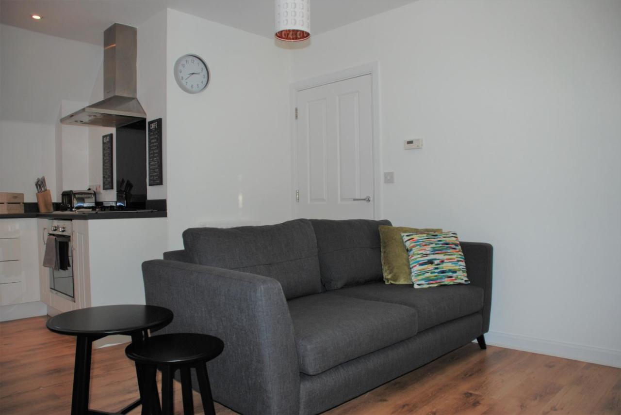 Coach House Apartment Southampton Bagian luar foto