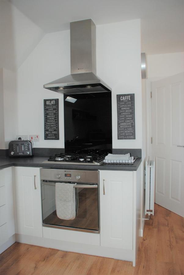 Coach House Apartment Southampton Bagian luar foto